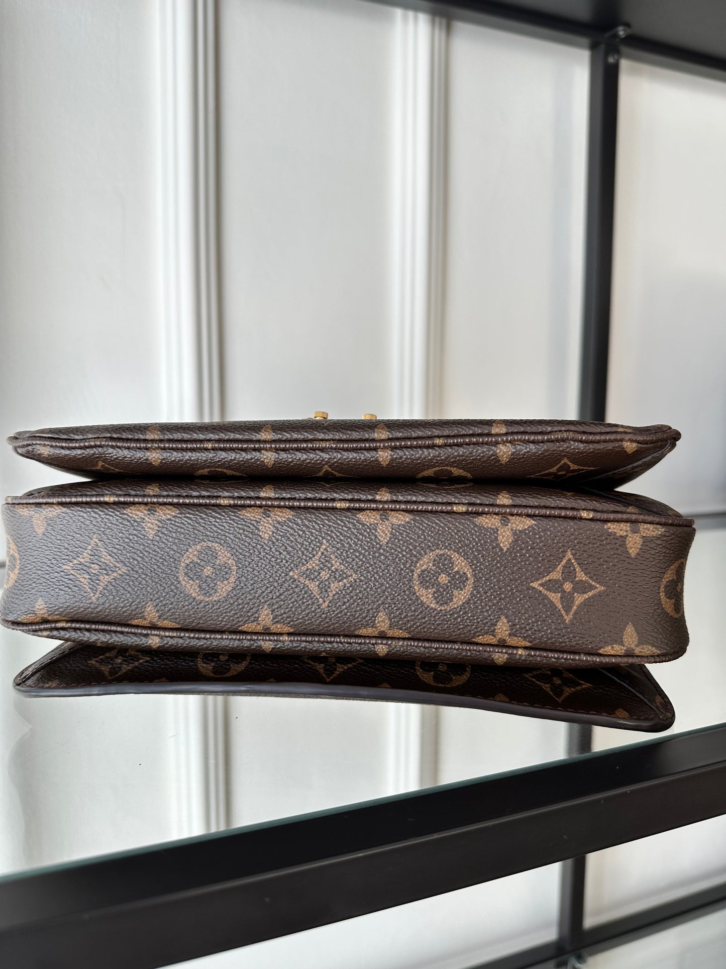 Louis Vuitton Pochette Métis Monogram