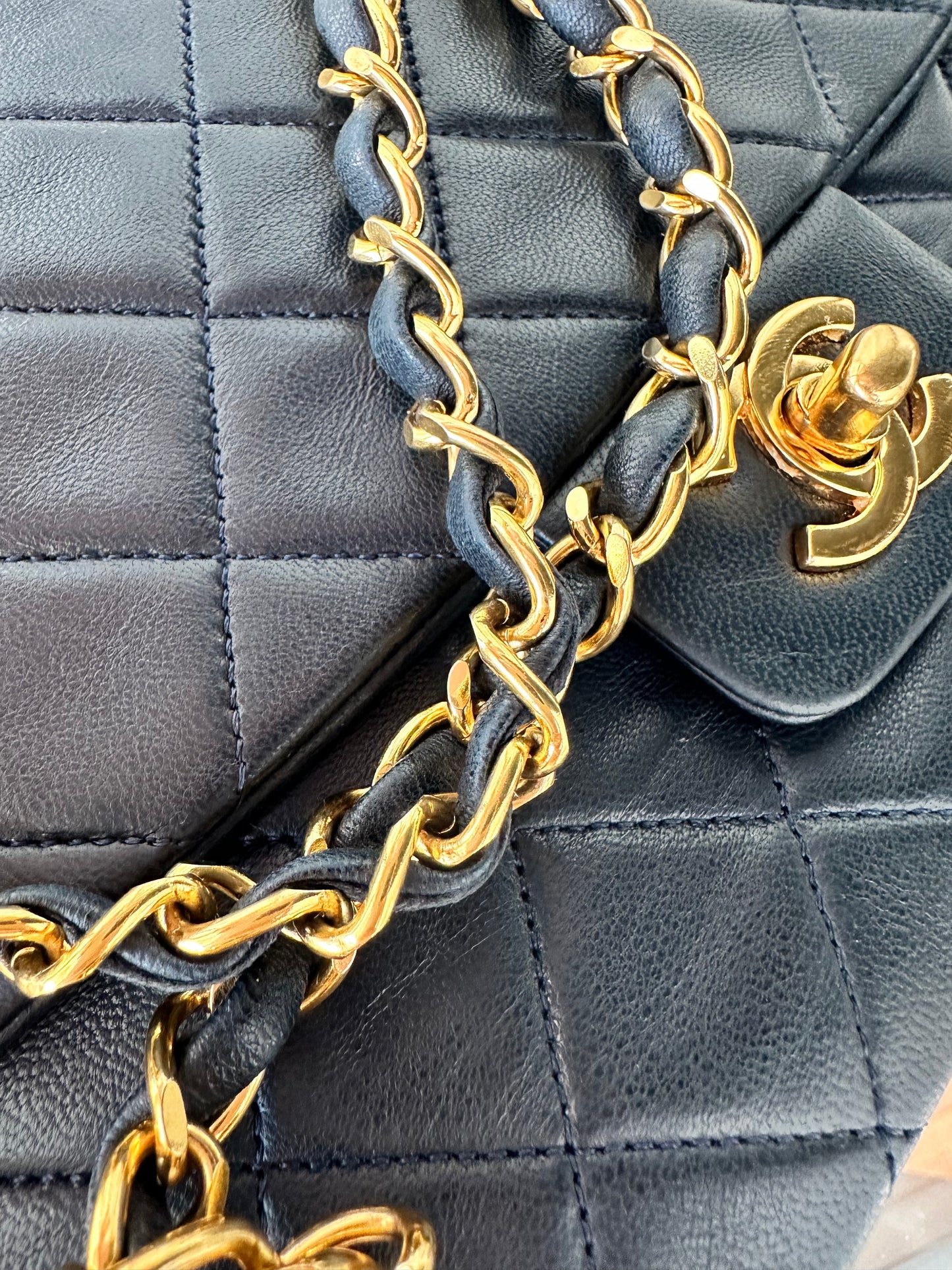 CHANEL Vintage Classic Flap 27cm – Deep Navy Lambskin with 24K Gold Hardware