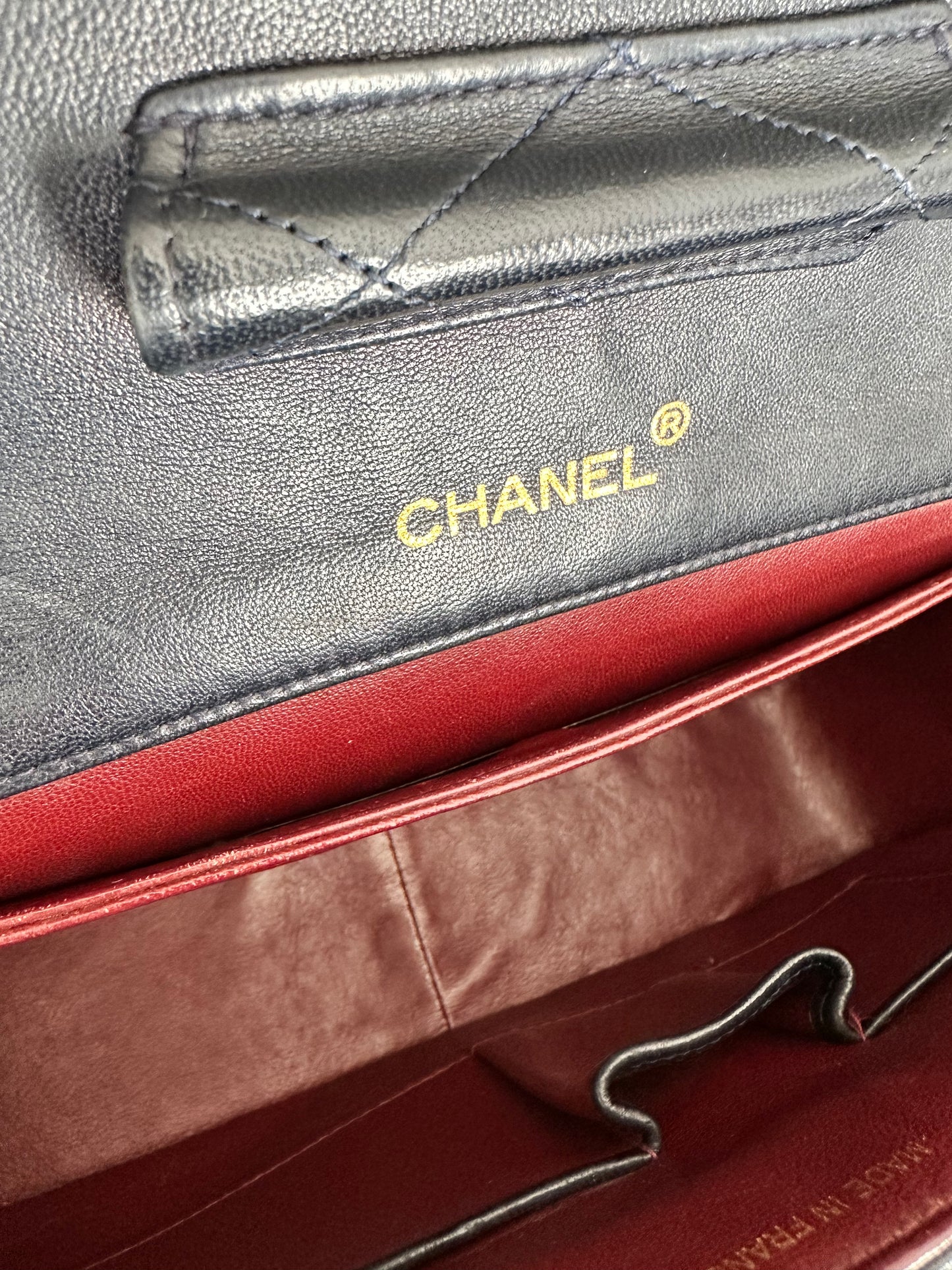CHANEL Vintage Classic Flap 27cm – Deep Navy Lambskin with 24K Gold Hardware