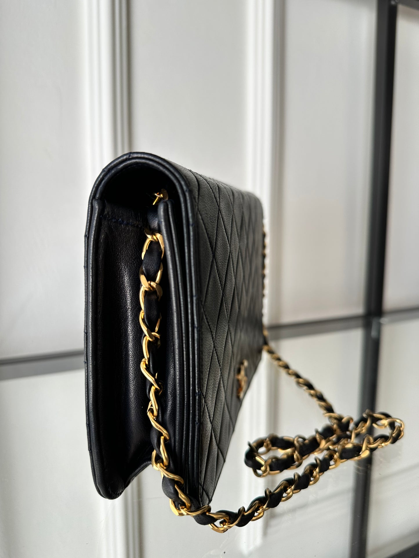 Chanel Matelassé Push-Lock vintage Bag