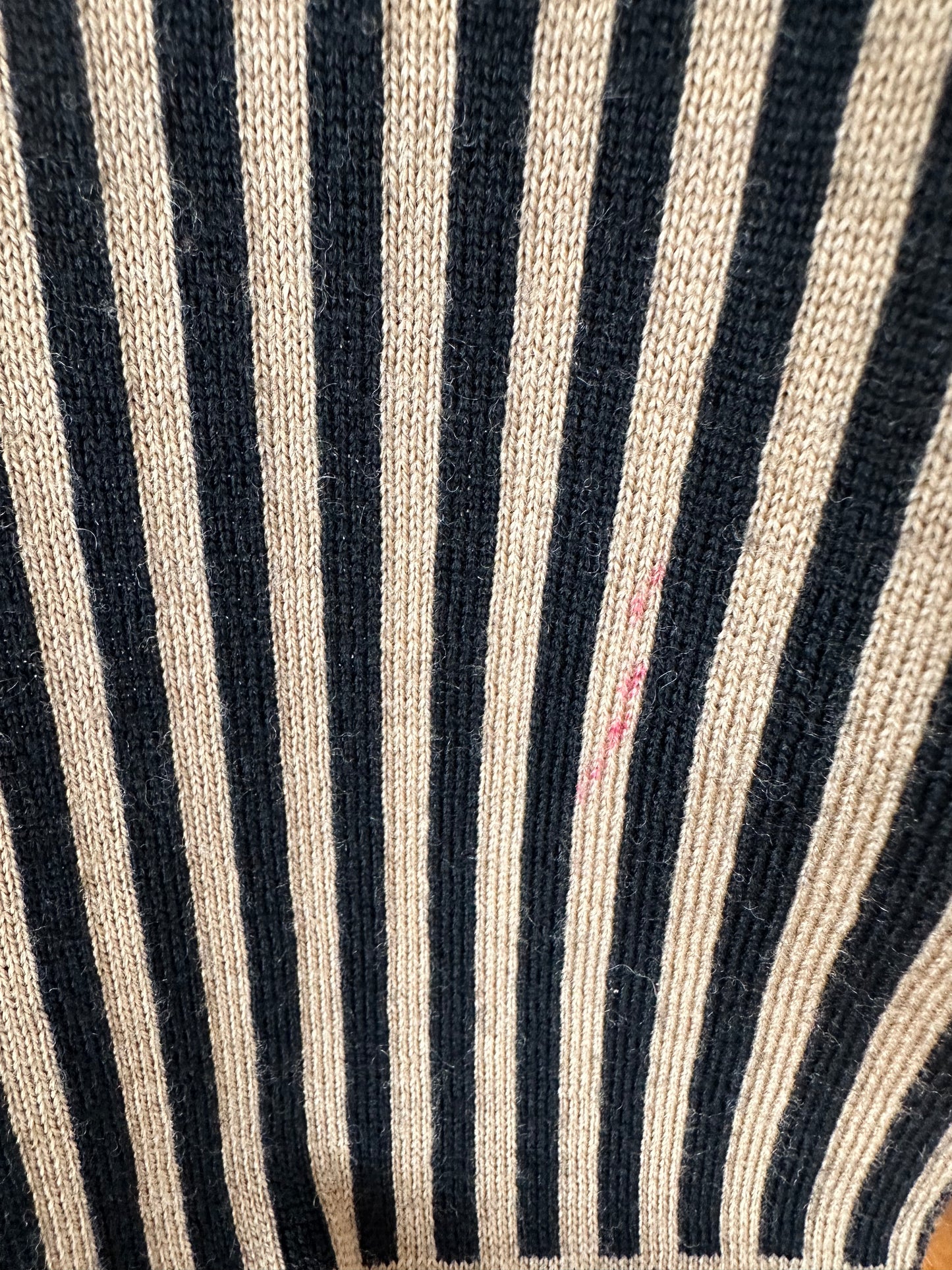 Fendi beige wool knitted scarf