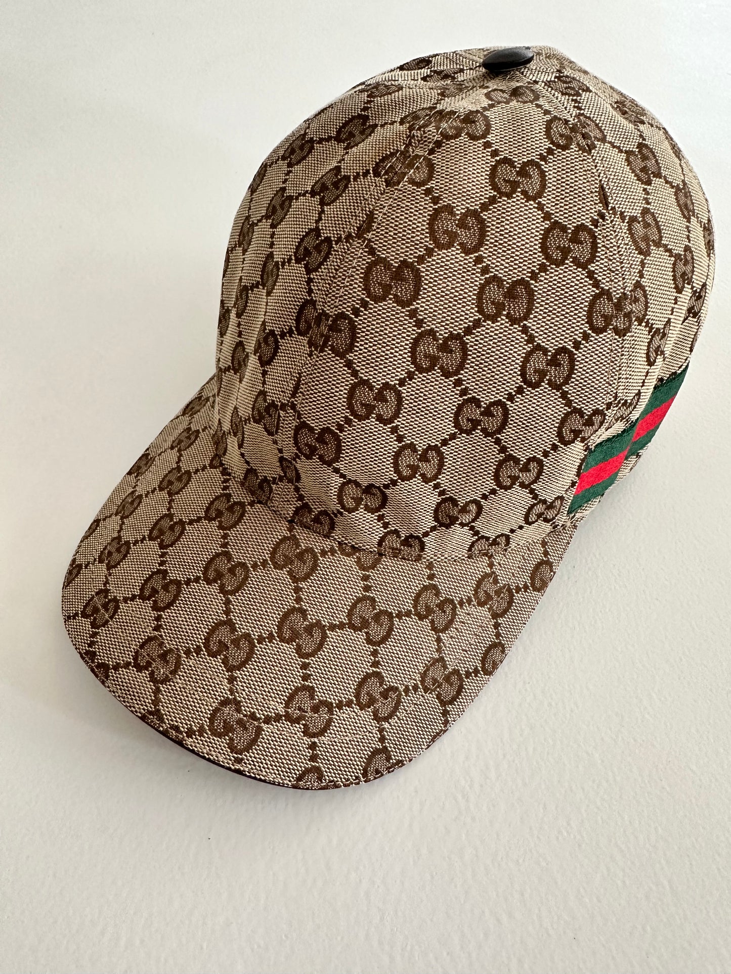 Gucci Canvas Kasket