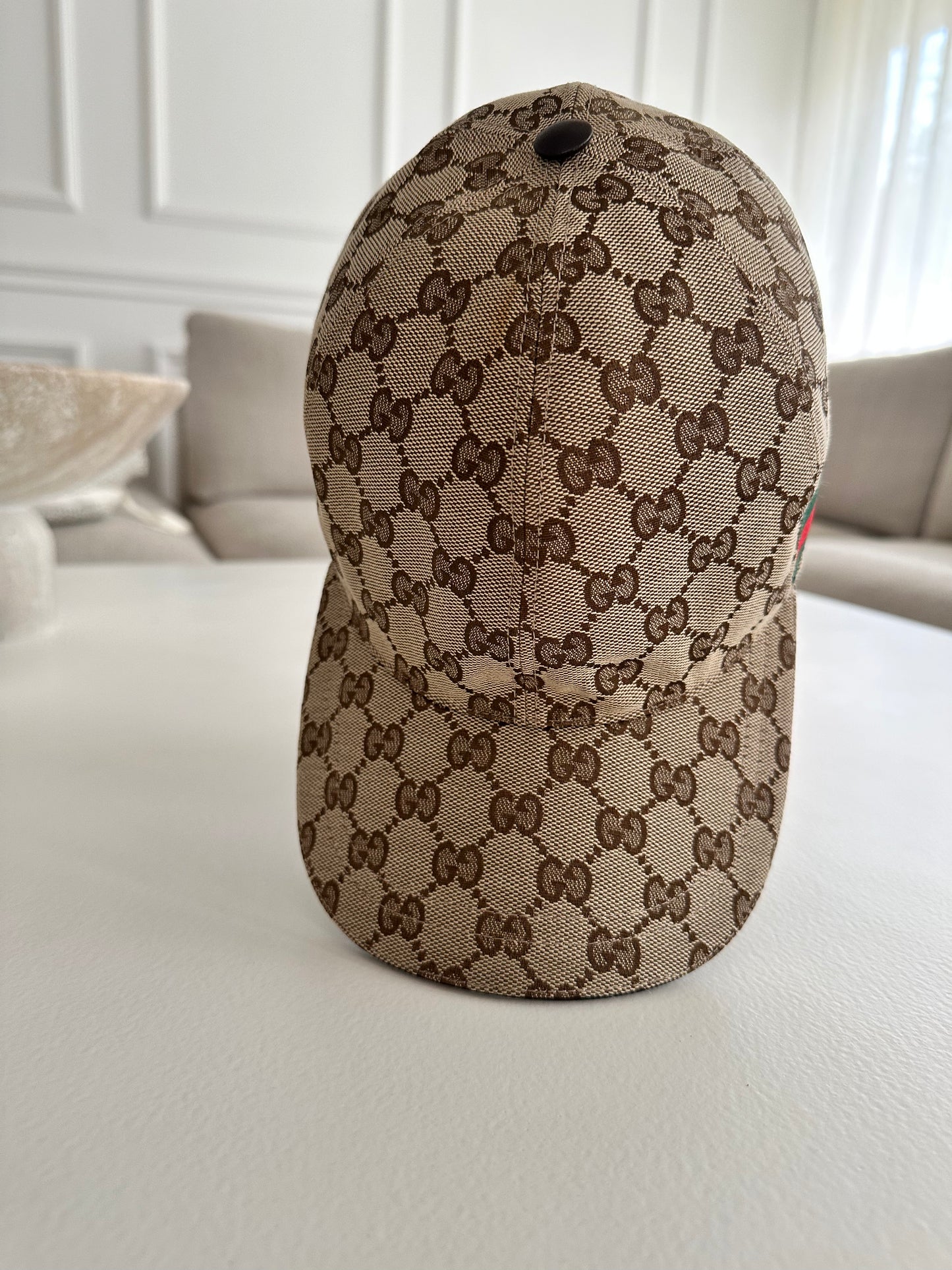 Gucci Canvas Kasket