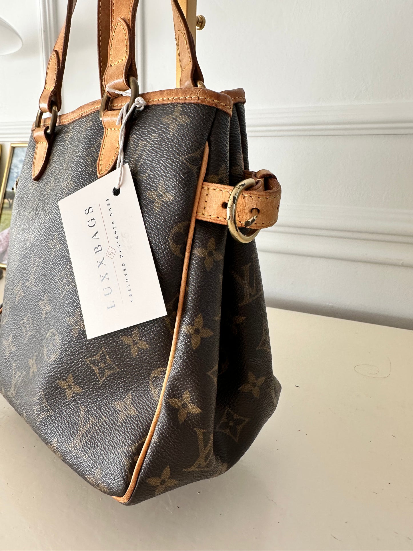 Louis Vuitton Batignolles Vertical Monogram Canvas
