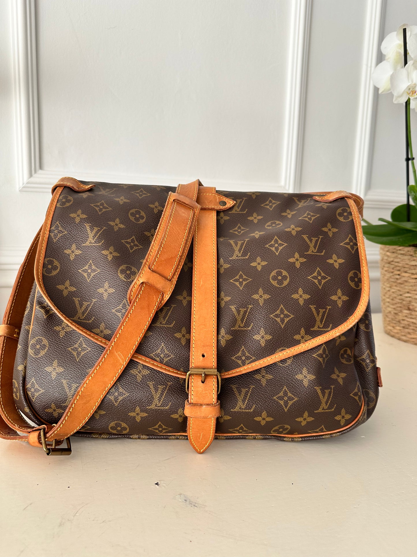 Louis Vuitton Saumur 35 Monogram Canvas