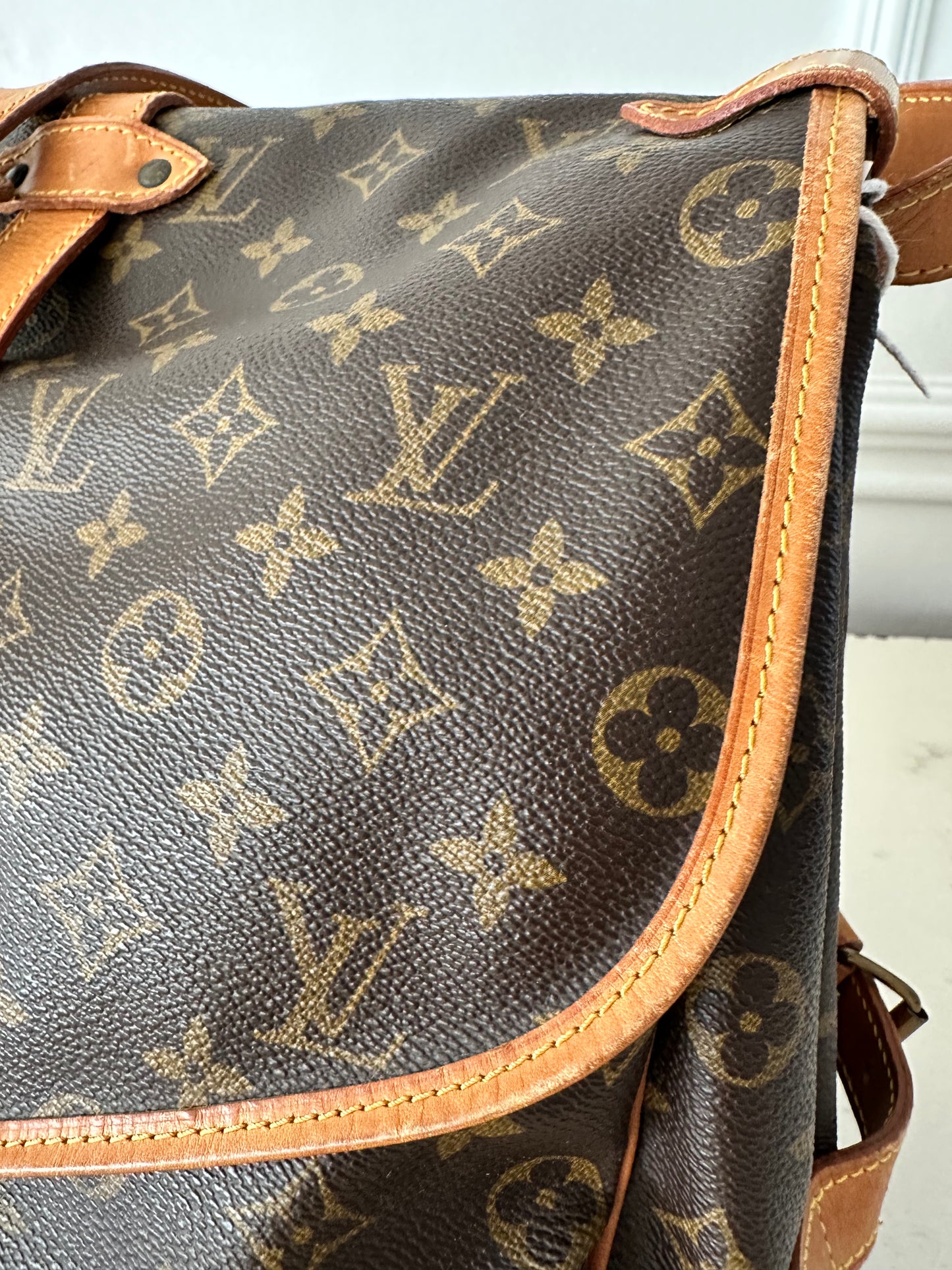 Louis Vuitton Saumur 35 Monogram Canvas
