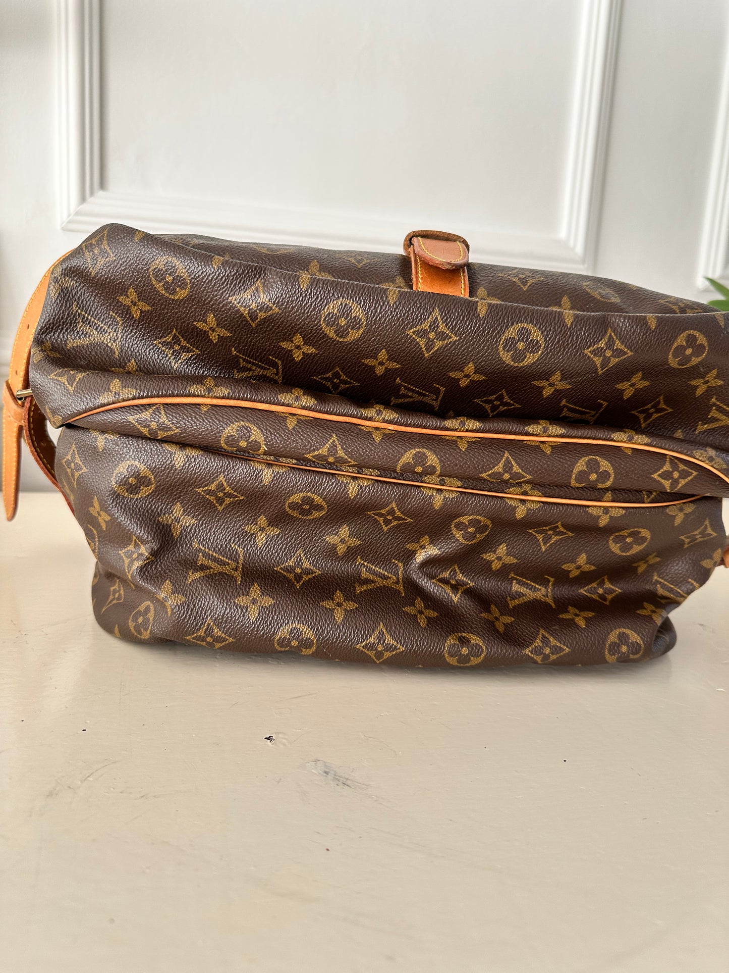 Louis Vuitton Saumur 35 Monogram Canvas