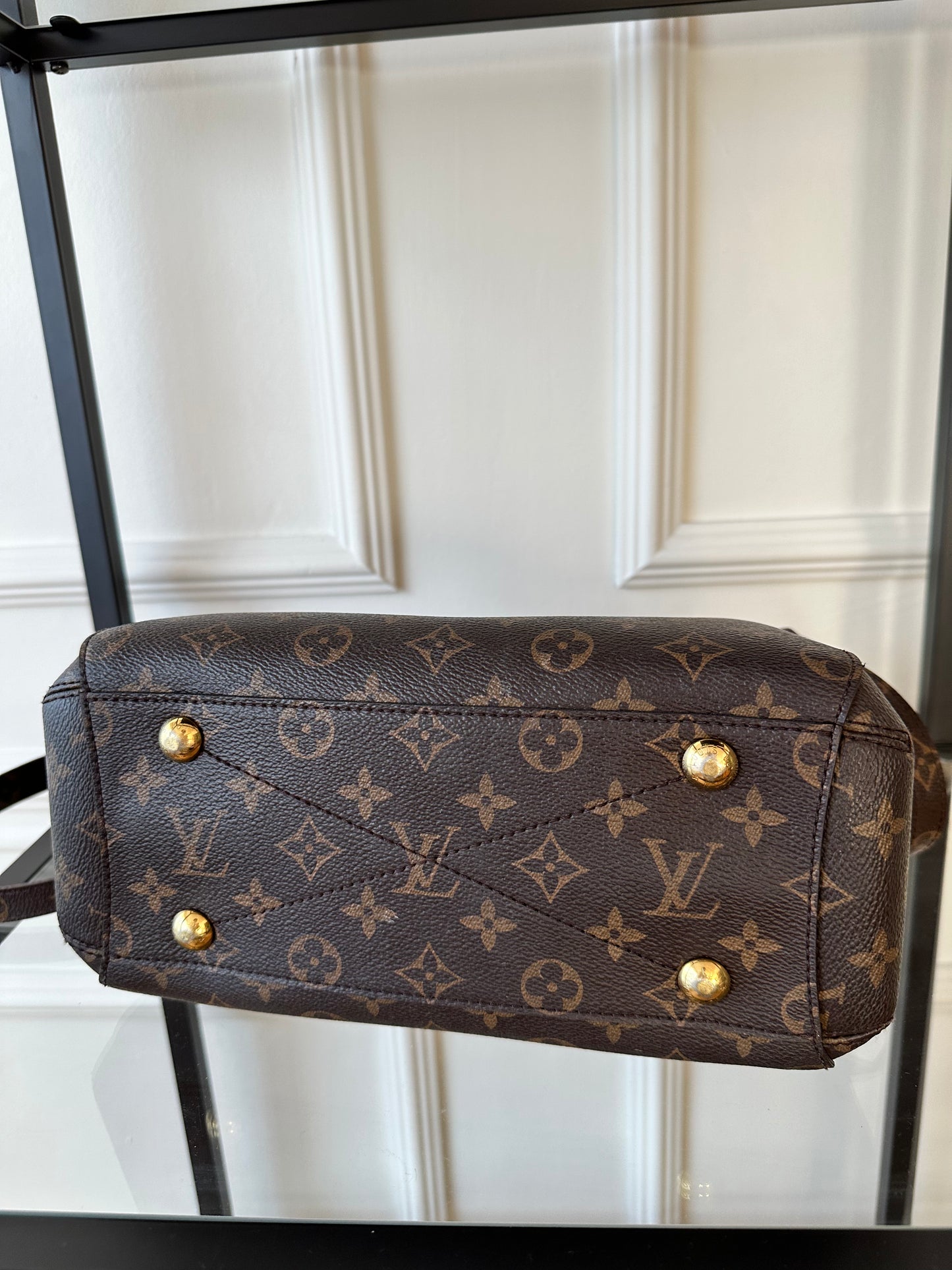 Louis Vuitton Montaigne – Monogram