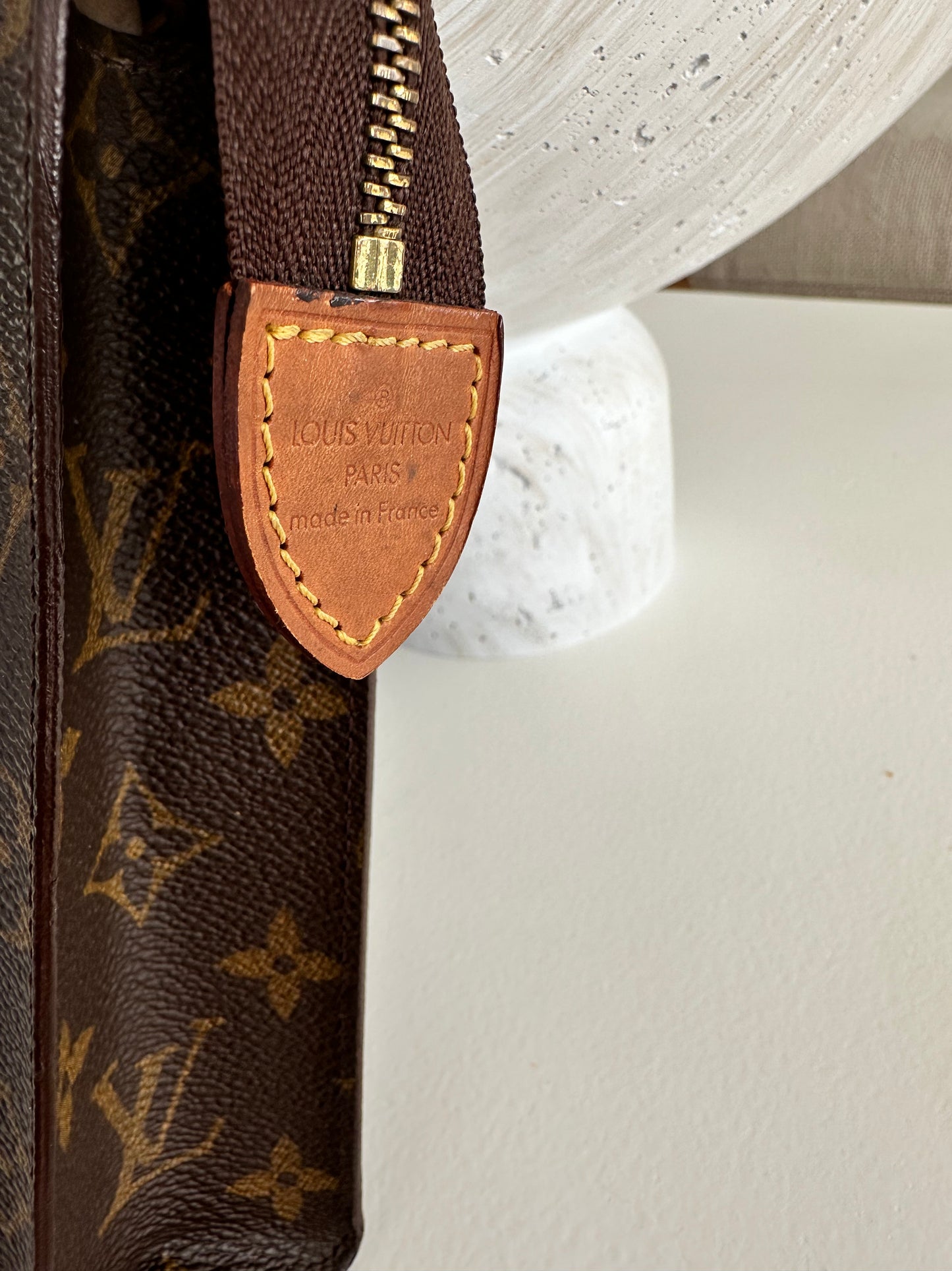 Louis Vuitton Vintage Monogram Toiletry Pouch 26