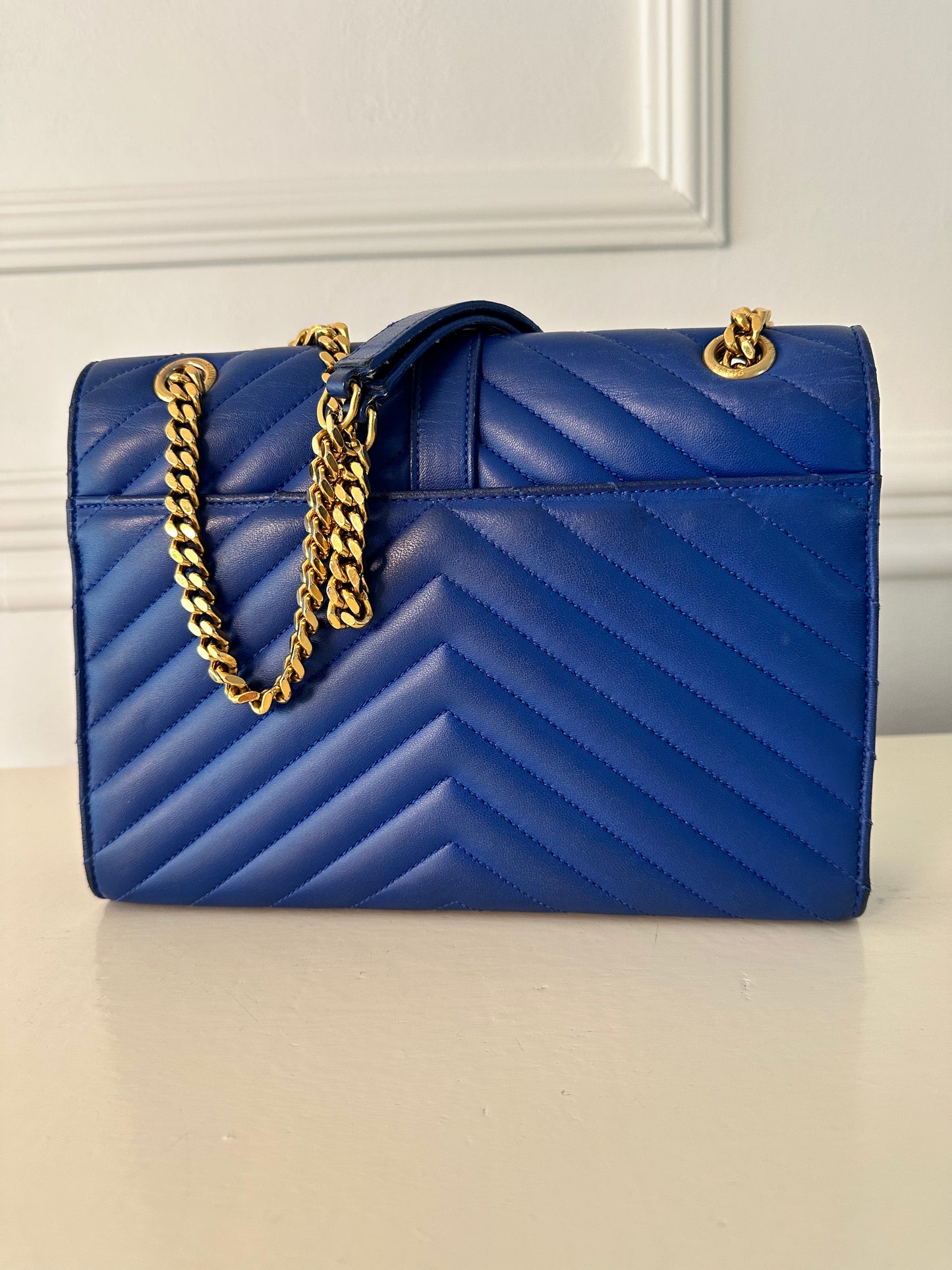 Yves Saint Laurent Envelope Medium – Royal Blue