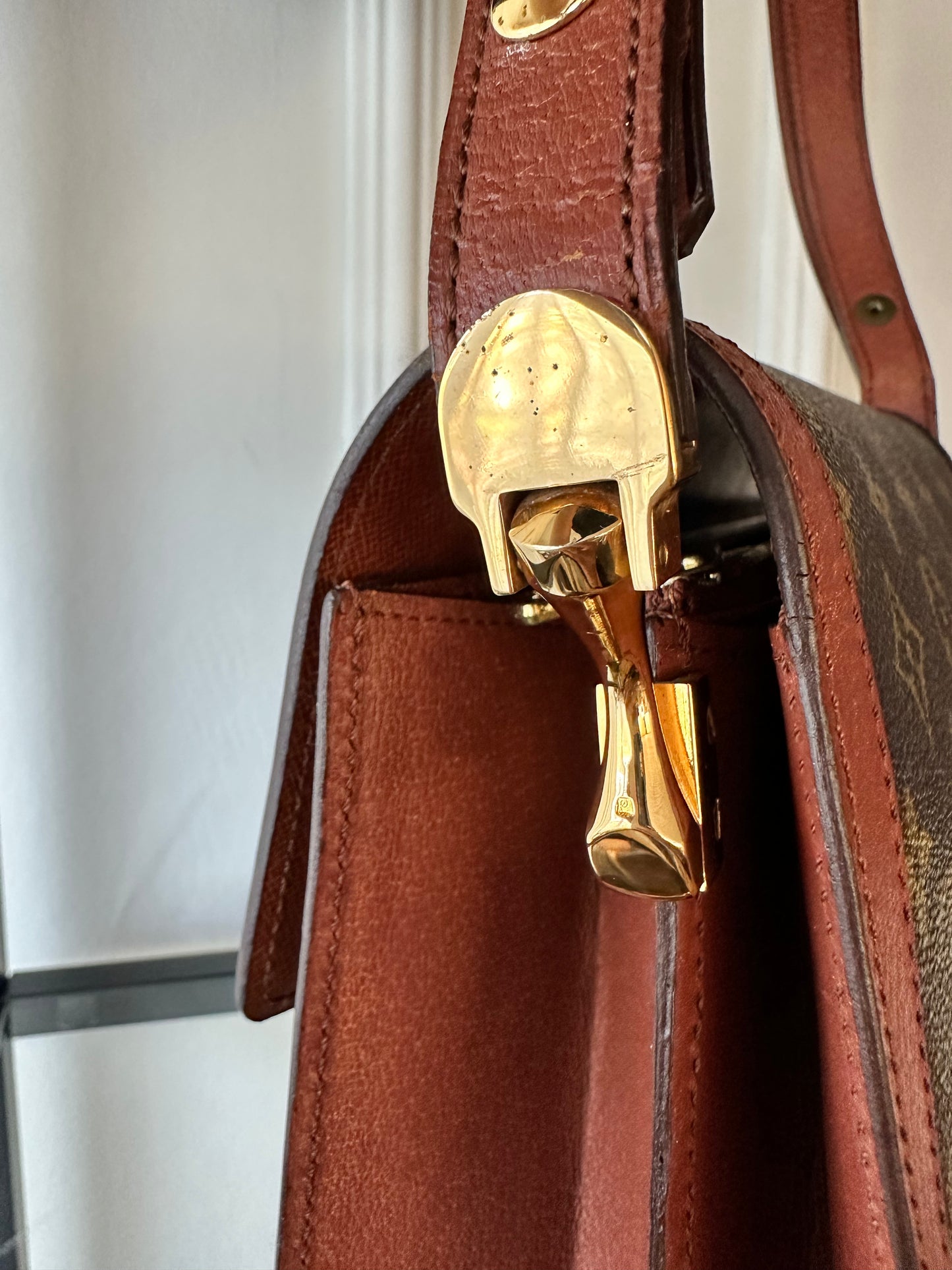 Louis Vuitton Monogram skulder taske