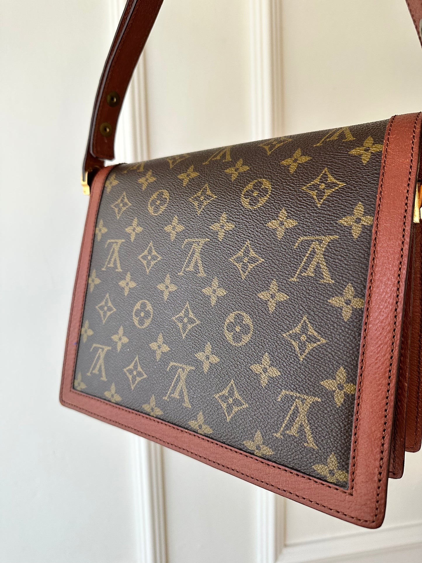 Louis Vuitton Monogram skulder taske