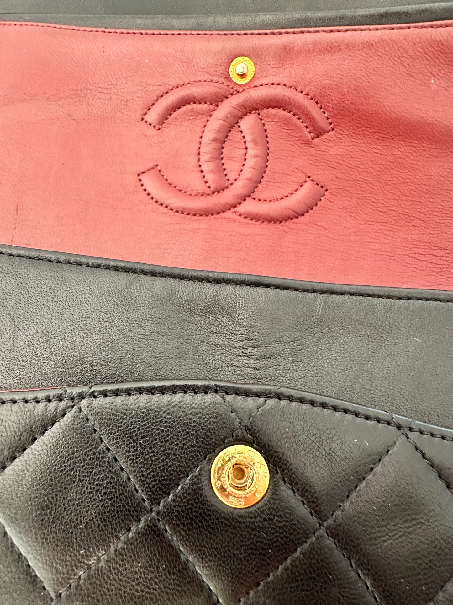 Vintage Chanel Classic medium