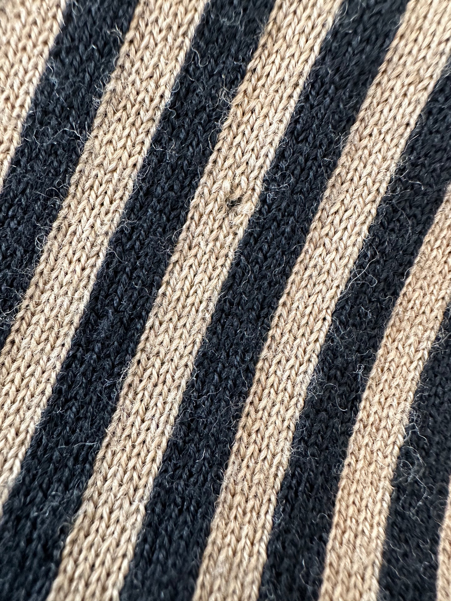 Fendi beige wool knitted scarf