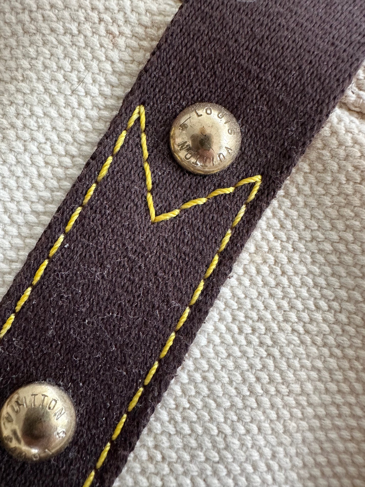 Louis Vuitton Cabas Tote MM Beige Canvas